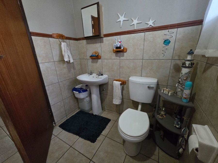 2 Bedroom Property for Sale in Pellissier Free State